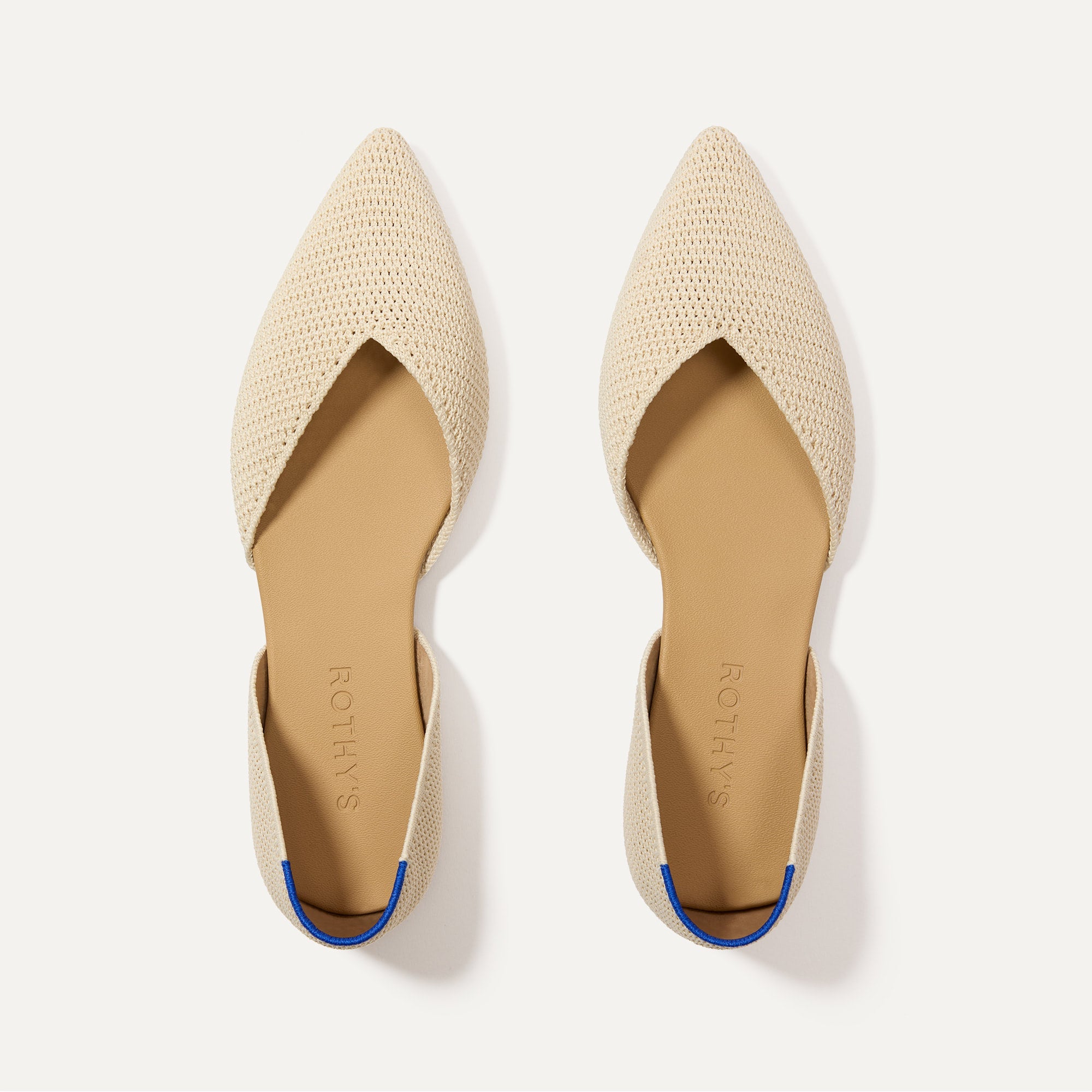 The D'Orsay Point   Conch Raffia Knit