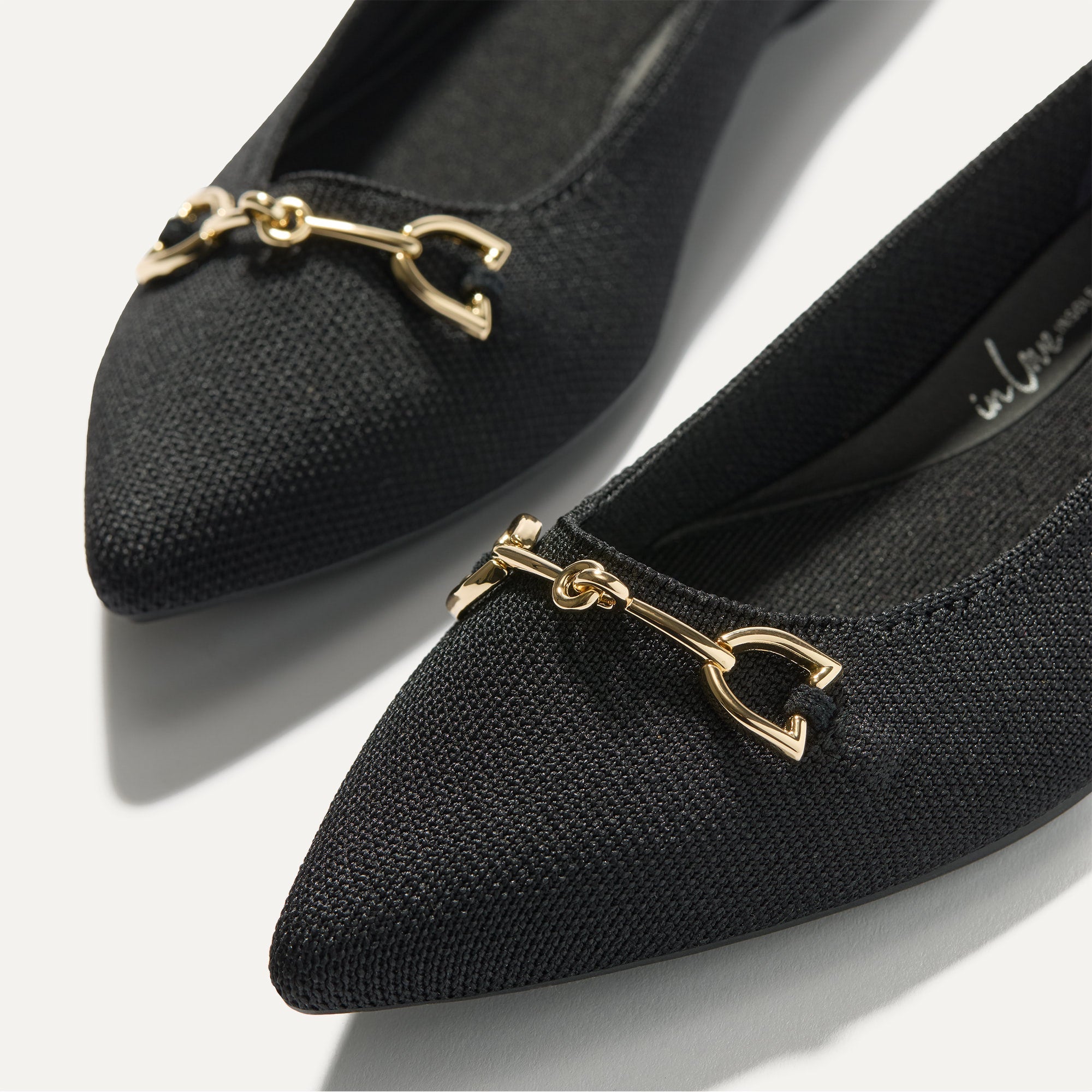 Alternative view of The Double Bit Point II   Black